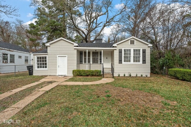 Building Photo - 154 E Wyandotte St