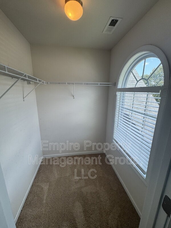 Building Photo - 108 Ashewicke Dr
