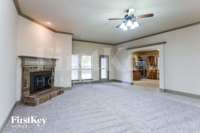 Building Photo - 1740 Colorado Dr