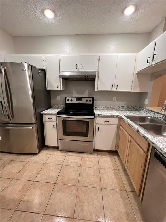 Building Photo - 8674 Hunters Key Cir