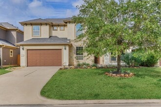 Building Photo - 106 Bella Luce