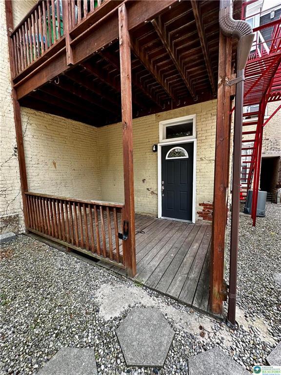 Building Photo - 37 10th St