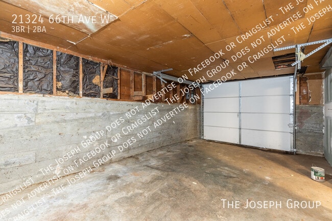 Building Photo - 21324 66th Ave W