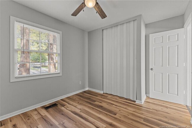 Building Photo - 412 Morley Dr