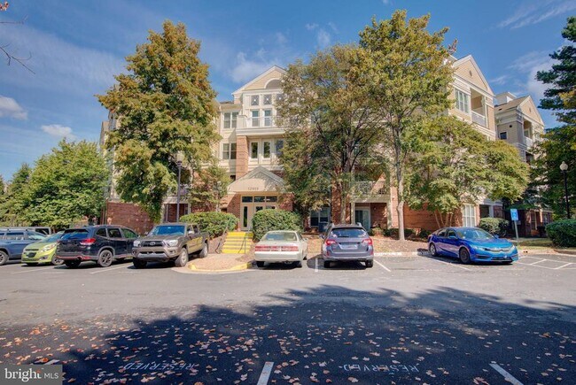 Building Photo - 12919 Alton Square