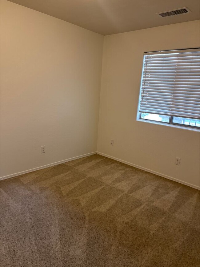 Building Photo - Home For Rent- Sunset Vista