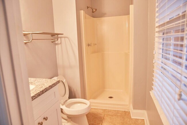 Building Photo - 248 Mill Creek Pl