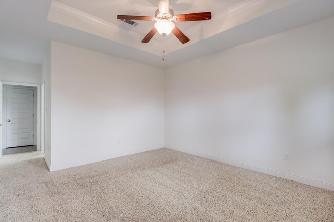 Building Photo - 10837 Chapelwood Dr