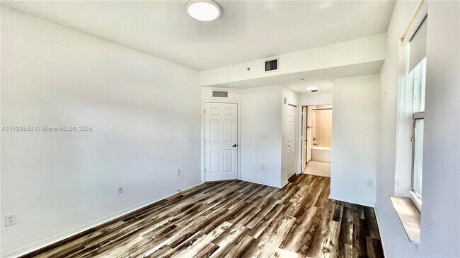 Building Photo - 10855 NW 88th Terrace