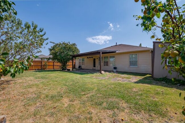 Building Photo - ** Stellar find in Kaufman County ** 3-2-2...