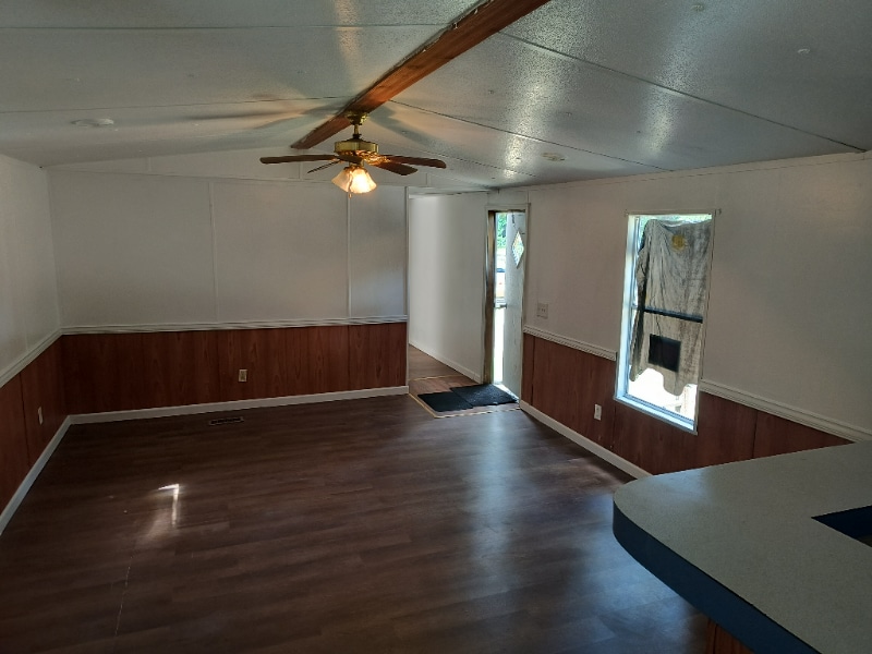 Building Photo - 1284 High Hills Ln