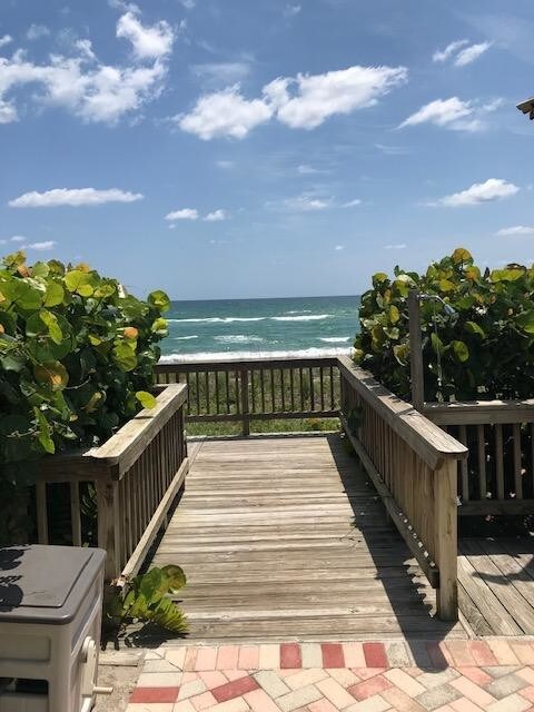 Primary Photo - 500 Ocean Dr