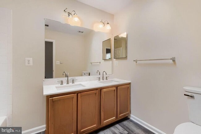 Building Photo - 3971 Red Deer Cir