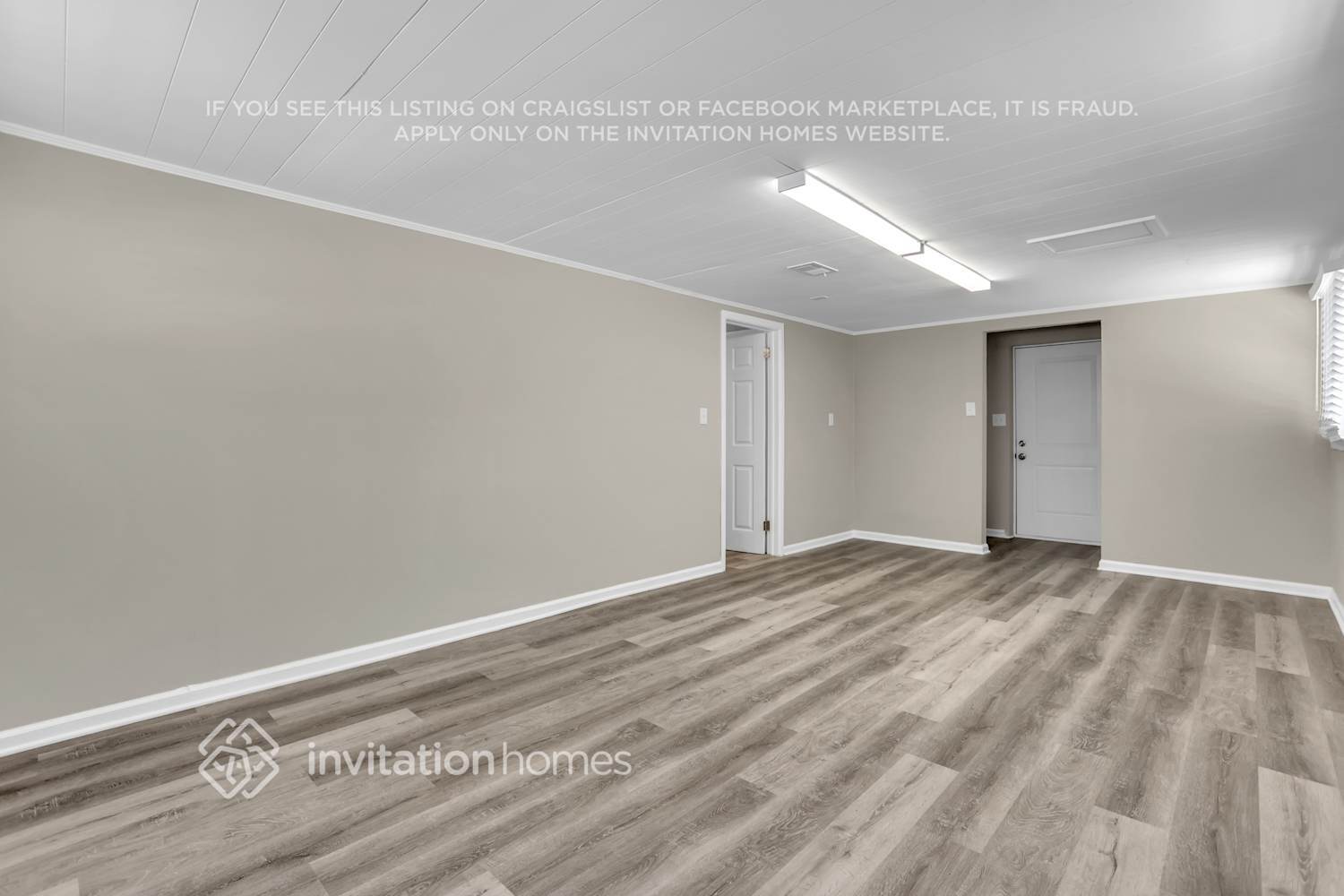 Building Photo - 3478 Lenardo Dr SW