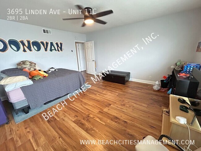 Building Photo - 3695 Linden Ave