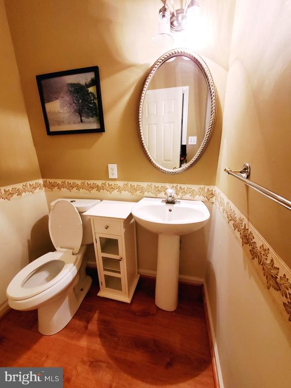Building Photo - 9365 Owings Choice Ct