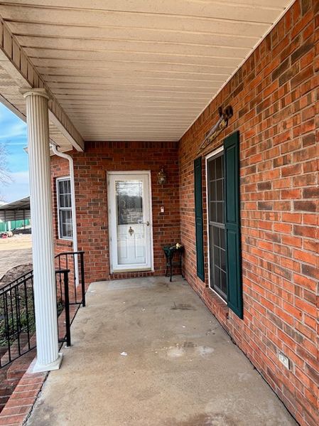 Building Photo - 156 Campground Rd