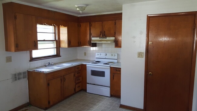 Building Photo - 4145-4147 2nd St