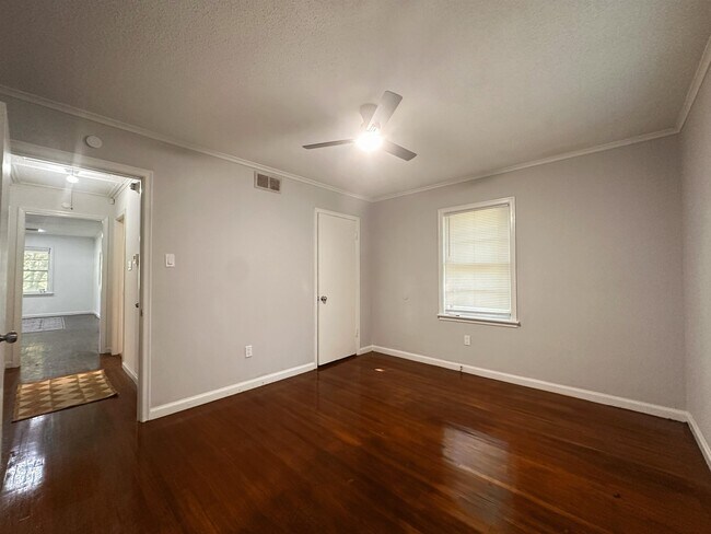 Building Photo - 3766 Argonne St