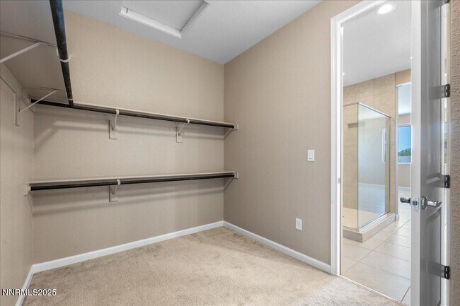 Building Photo - 2228 Butte Creek Dr