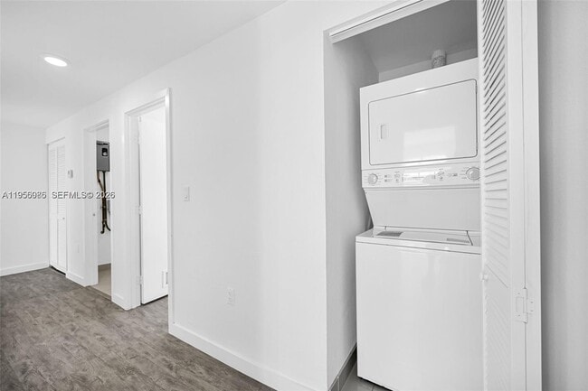 Building Photo - 25874 SW 139th Ct