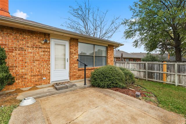 Building Photo - 360 Conroe Cir