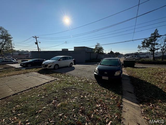 Building Photo - 4934 Kemper Ave