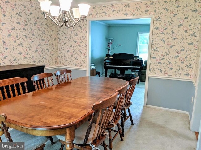 Building Photo - 8465 Sevan Ct