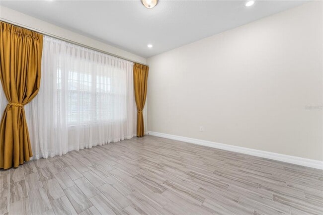 Building Photo - 9242 Hanging vine court