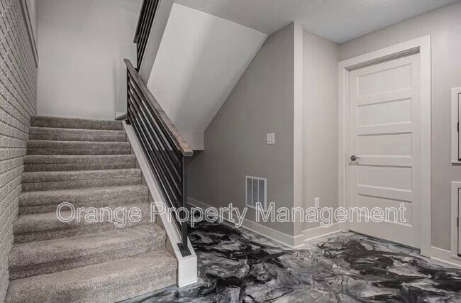 Building Photo - 636 N 46th St