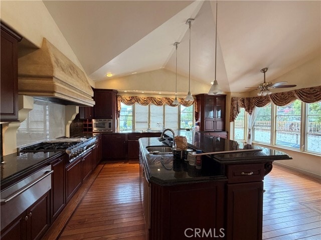 Building Photo - 27605 Warrior Dr