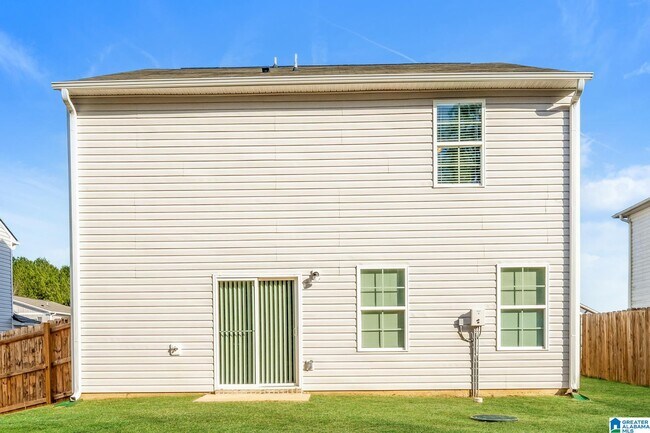 Building Photo - 130 Stevens Cv Dr