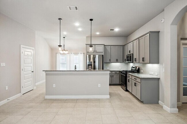 Building Photo - 4812 La Piedra Ln