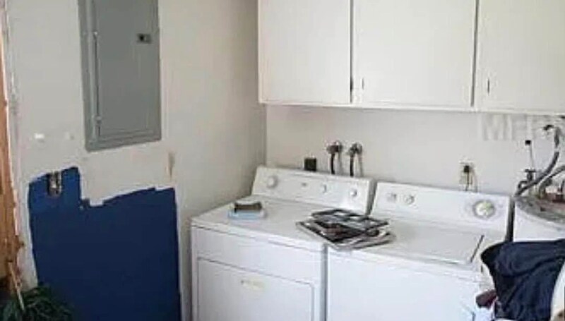 Building Photo - 257 S Fairbairn Dr