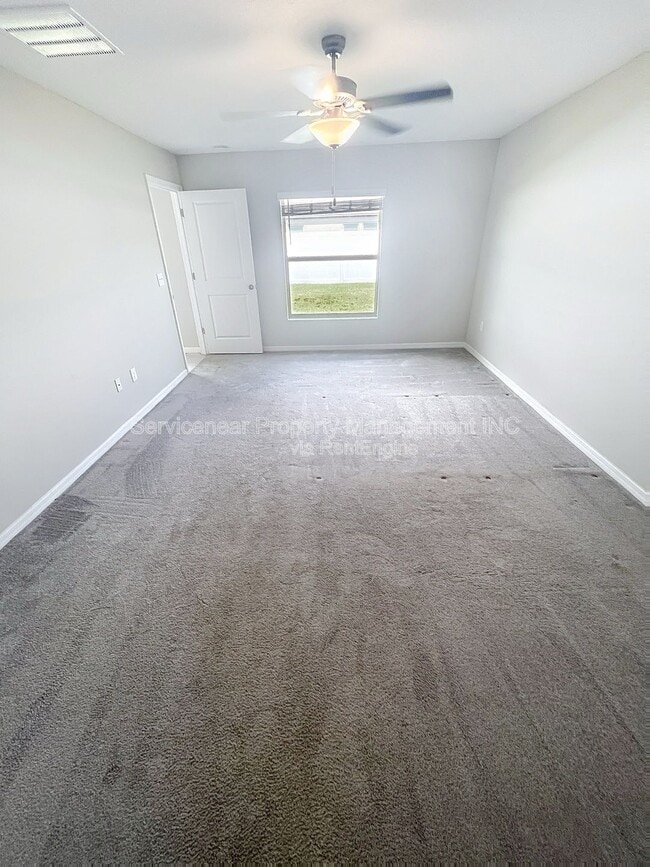 Building Photo - 10344 Alder Green Dr