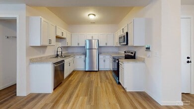 Building Photo - IMMACULATE - Clark / Fulton Area - 3 Bedrooms - 3 Baths - Single Family Home