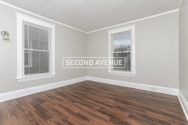 Building Photo - 671 Franklin St