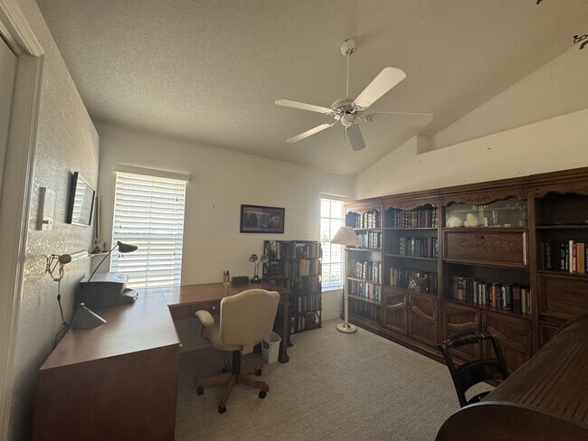 Building Photo - 137 Sportsman Rd