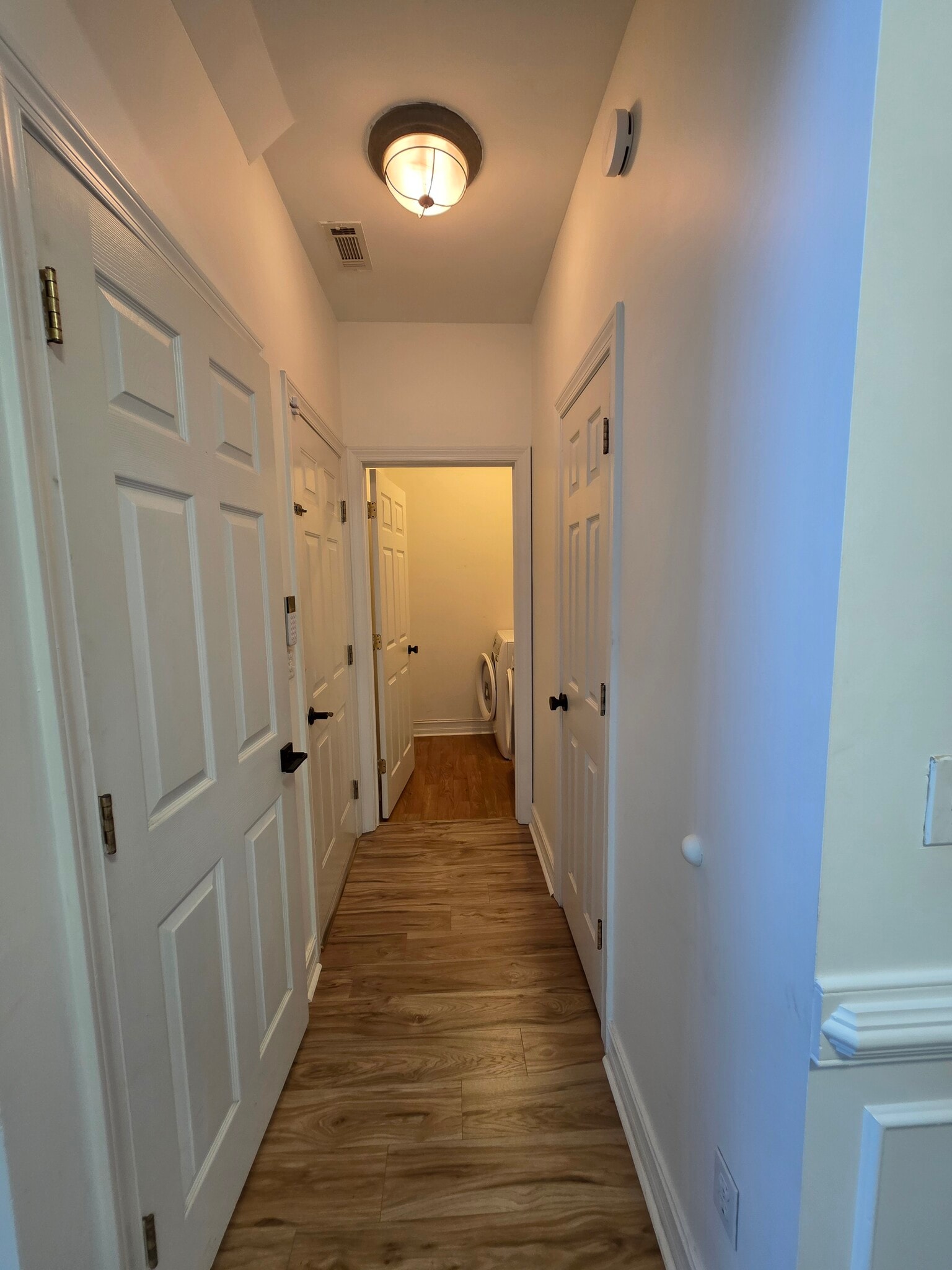 Laundry - 2356 Hampton Park Dr