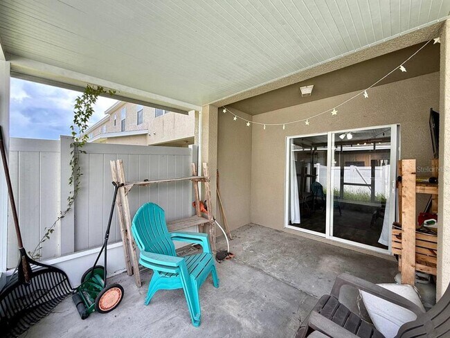 Building Photo - 3421 Santa Rita Ln
