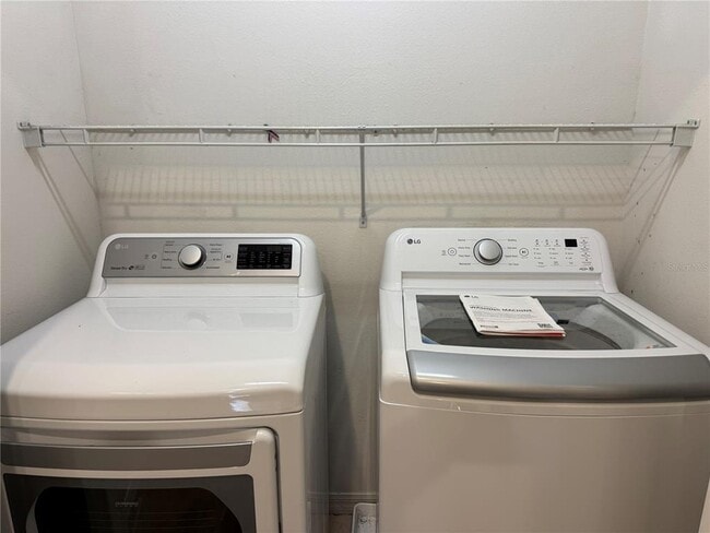 Building Photo - 4309 Via Piedra Cir