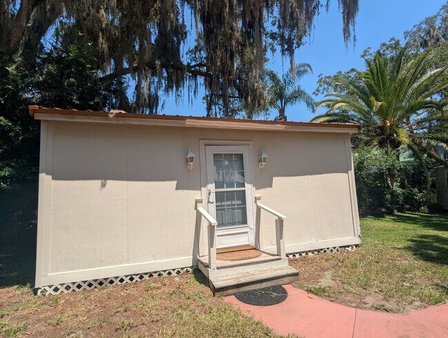 Building Photo - 6627 SE 219th Terrace