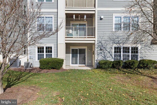 Building Photo - 8901 Stone Creek Pl