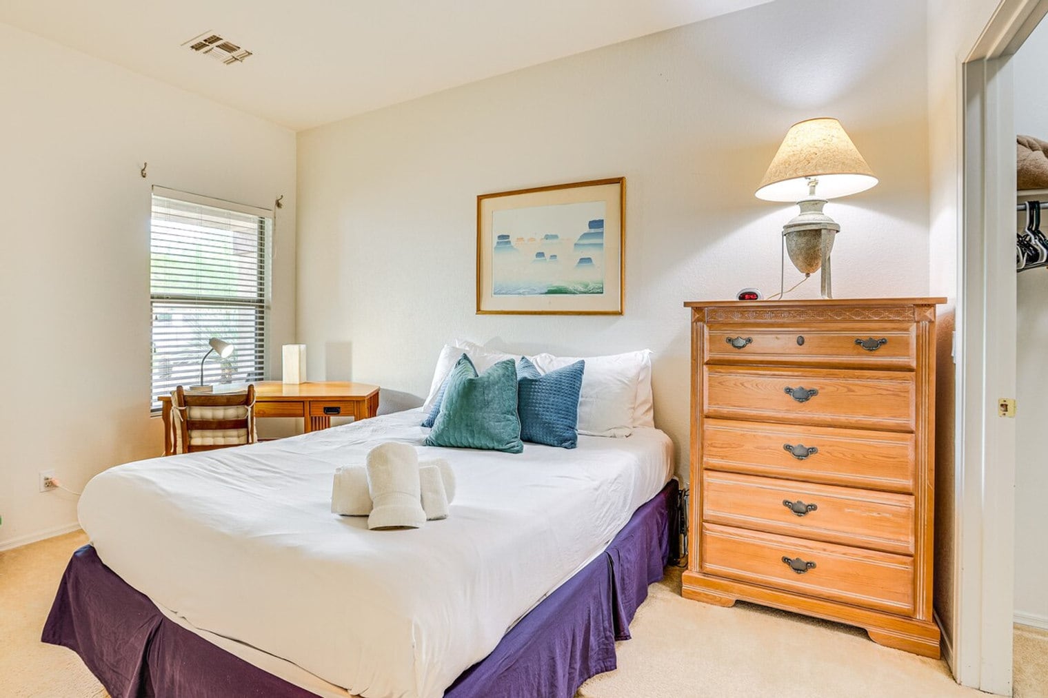 Building Photo - 9443 E Whitewing Dr