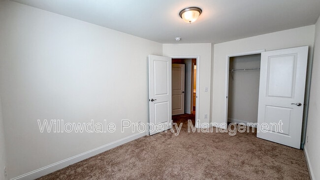 Building Photo - 4721 Lord Fogelman Wy