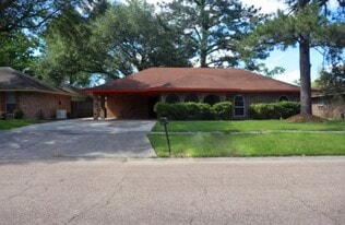 Building Photo - 6421 Saint Pius Ave