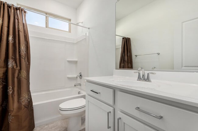 Building Photo - 14807 W Soft Wind Dr