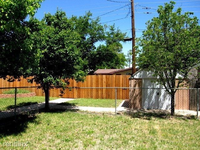 Building Photo - 4 br, 3 bath House - 4910 44th Street