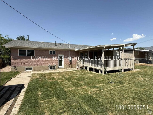 Building Photo - 684 Oquirrh Ave