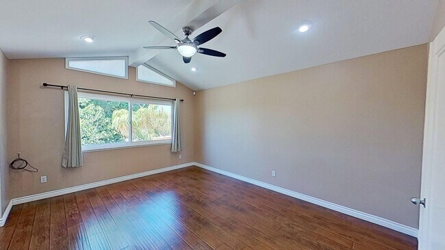Building Photo - 1825 Celeste Ln